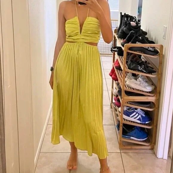 Pink Cut Out Ruched Halter neck pleated Satin midi Dress- straps can criss cross - Picture 8 of 14